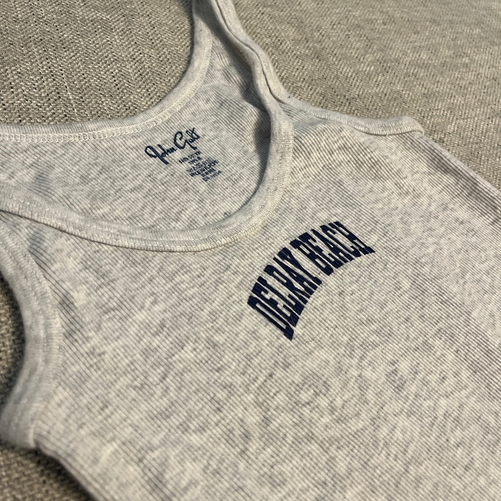 Brandy Melville tank - Picture 5 of 6